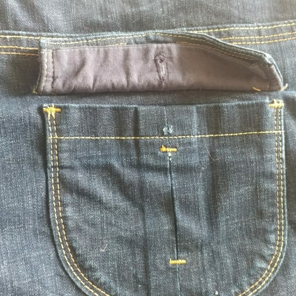 Denim shorts - Picture 5 of 5